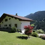 Appartement In St Gallenkirch Beim Skigebiet *