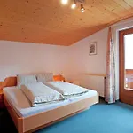 In St Gallenkirch Beim Skigebiet Appartement *